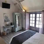Hotel Domaine De La Courbe &