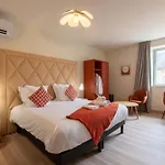 Domaine De La Courbe Hôtel&spa * Le Lude