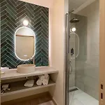 Hotel Domaine De La Courbe &