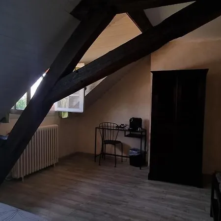 Domaine De La Courbe & Отель