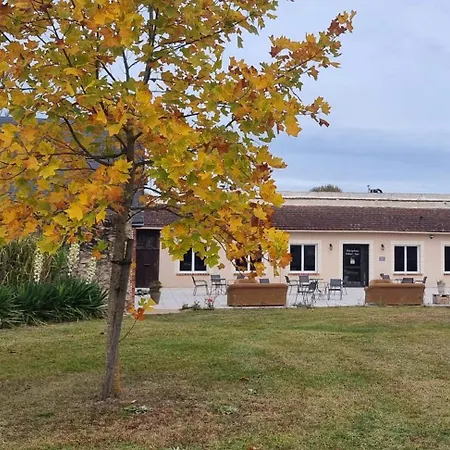 Domaine De La Courbe & מלון *