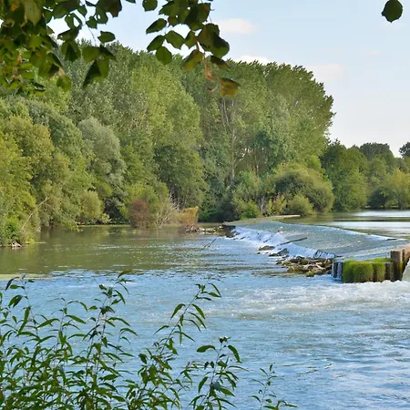 Domaine De La Courbe & Le Lude
