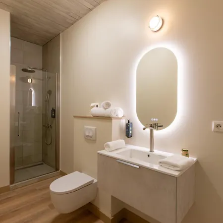 Domaine De La Courbe &