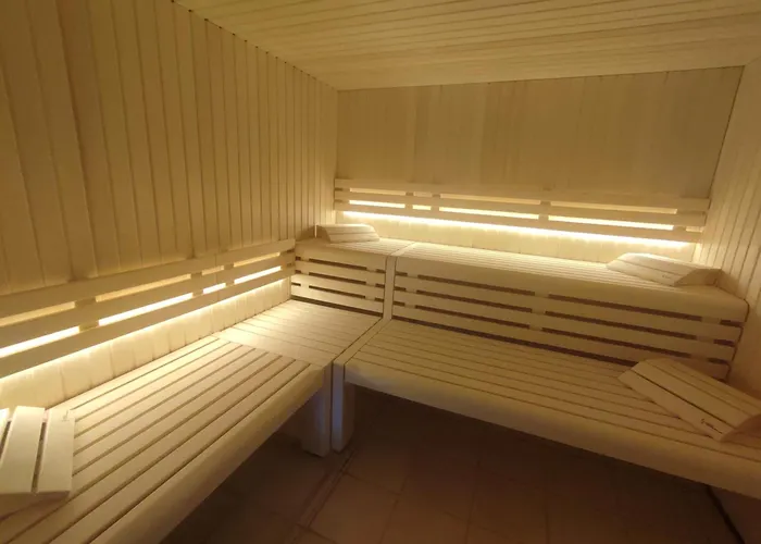 Domaine De La Courbe Hôtel&spa * Le Lude