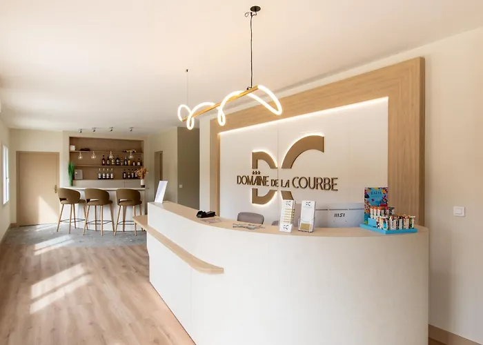 Domaine De La Courbe Hôtel&spa *
