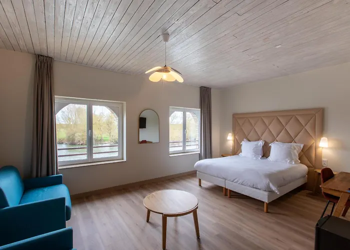 Domaine De La Courbe Hôtel&spa Hotel *