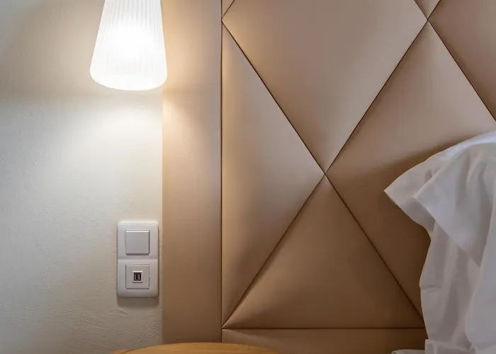 Domaine De La Courbe Hôtel&spa Hotel Le Lude